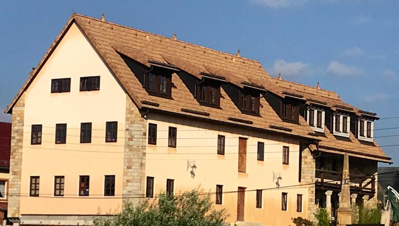 Ferienwohnung Penzlin Im Rittergut Leppersdorf Bei Dresden Wachau Buitenkant foto